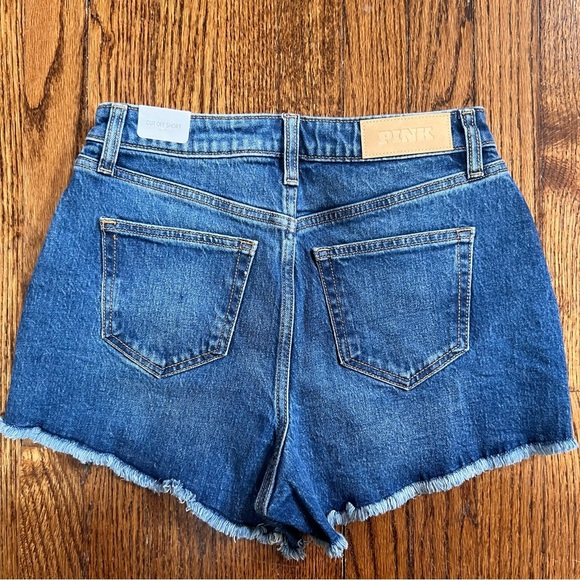 NWT PINK Victoria’s Secret Cut Off Shorts Frayed Hem only size 4 and 8 left - Picture 3 of 3